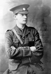 Michael Collins (1890-1922) en uniforme de l